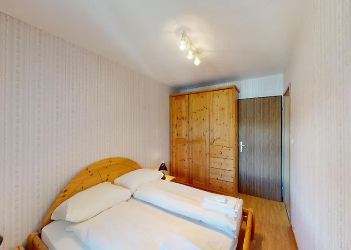 Ova Cotschna 707 Санкт-Моріц