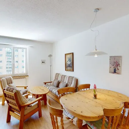 Ova Cotschna 707 Apartamento *